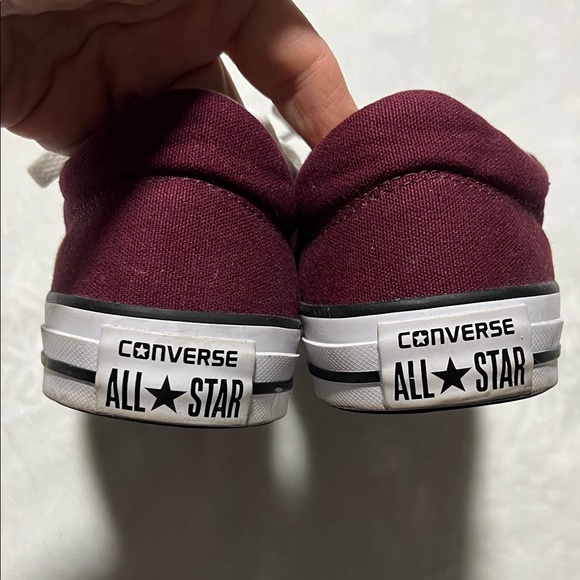 Converse Burgundy - Picture 3 of 7